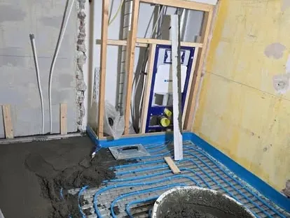 Werk in uitvoering tijdens een renovatieproject van KOZ BOUW BV.