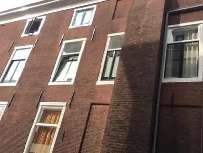 Kozijnen, gevel en buitenwerk na werkzaamheden van KOZ BOUW BV.