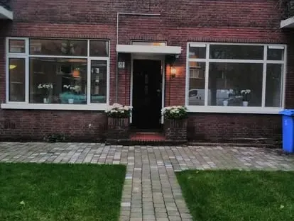 Kozijnen, gevel en buitenwerk na werkzaamheden van KOZ BOUW BV.