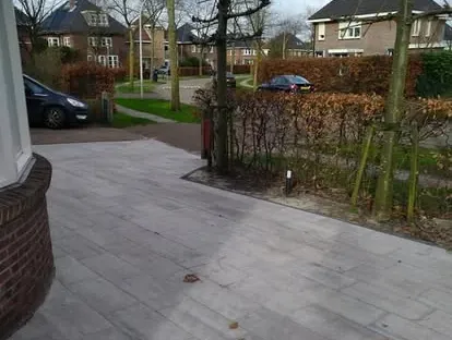 Kozijnen, gevel en buitenwerk na werkzaamheden van KOZ BOUW BV.