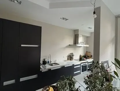 Kozijnen, gevel en buitenwerk na werkzaamheden van KOZ BOUW BV.
