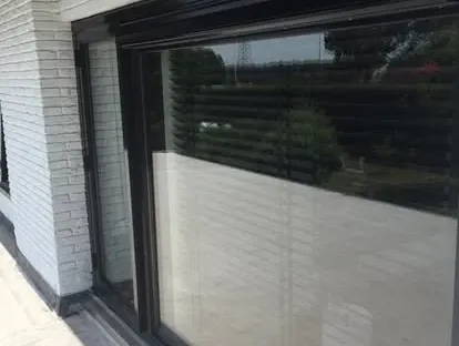 Gevel- en buitenrenovatie uitgevoerd door KOZ BOUW BV.
