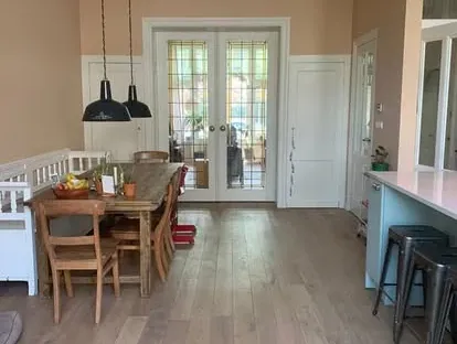 Gerenoveerde keuken met maatwerk afwerking door KOZ BOUW BV.