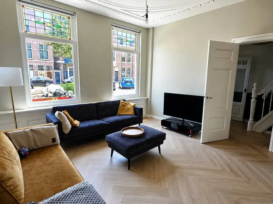 Vernieuwd interieur na een complete woningrenovatie door KOZ BOUW BV.