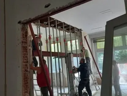 Maatwerk en interieurafwerking tijdens een renovatie van KOZ BOUW BV.