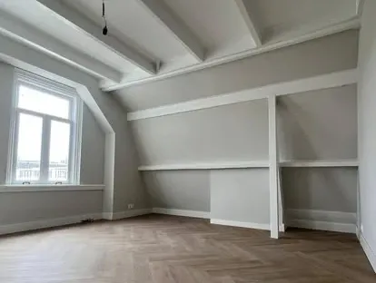 Vernieuwd interieur na een complete woningrenovatie door KOZ BOUW BV.
