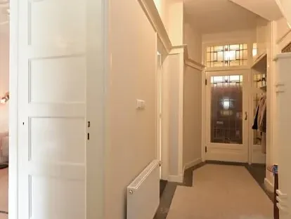 Maatwerk en interieurafwerking tijdens een renovatie van KOZ BOUW BV.