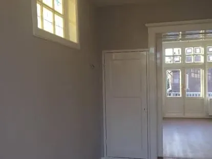 Strak interieur- en schilderwerk uitgevoerd door KOZ BOUW BV.